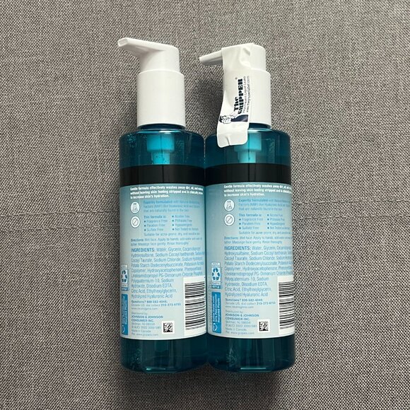 2-Pack Neutrogena Hydro Boost with Hyaluronic Acid Hydrating Gel Cleanser - Picture 2 of 4
